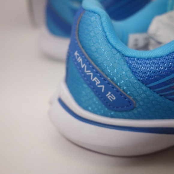 NEW Saucony Kinvara 12 Sneakers Lace Up Running Shoes Blue Pink Girl's 11 - Picture 6 of 11